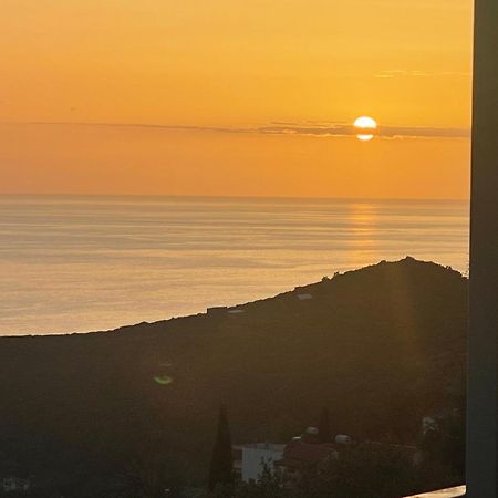 Villa Ksanthi Himare Ngoại thất bức ảnh